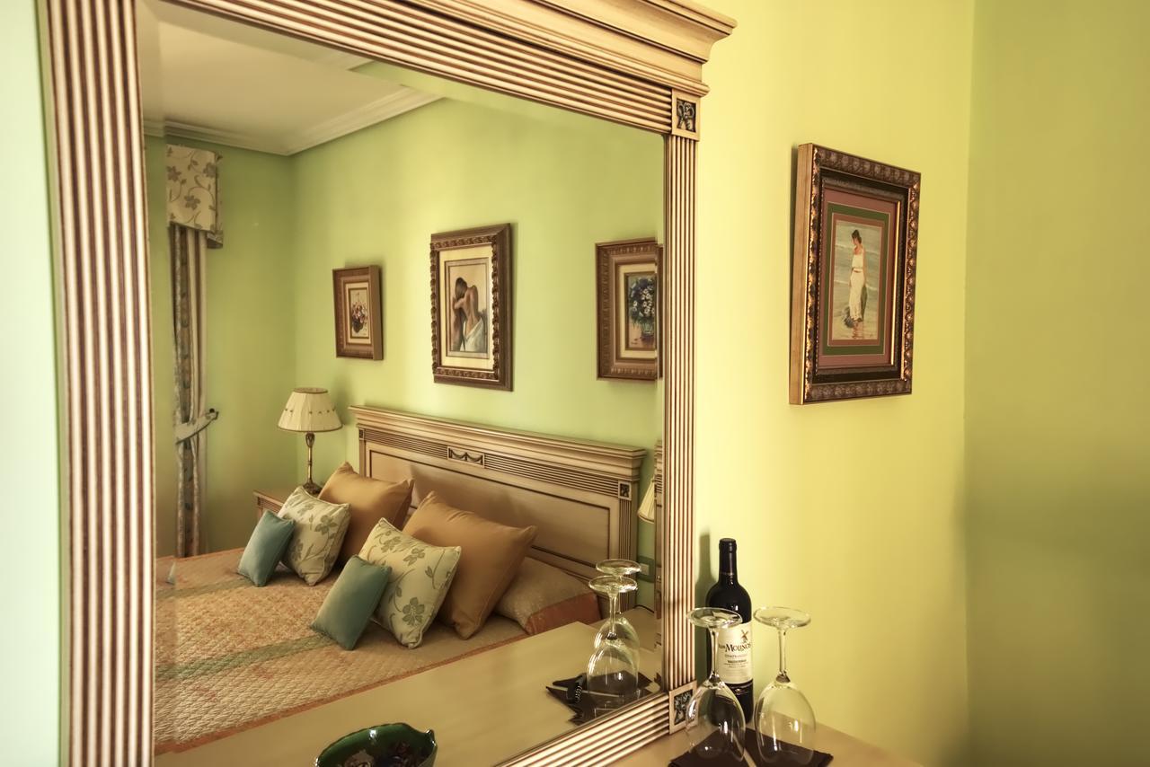 La Colina Hotel